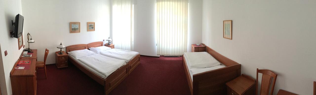 Hotel Pegas Brno Dış mekan fotoğraf
